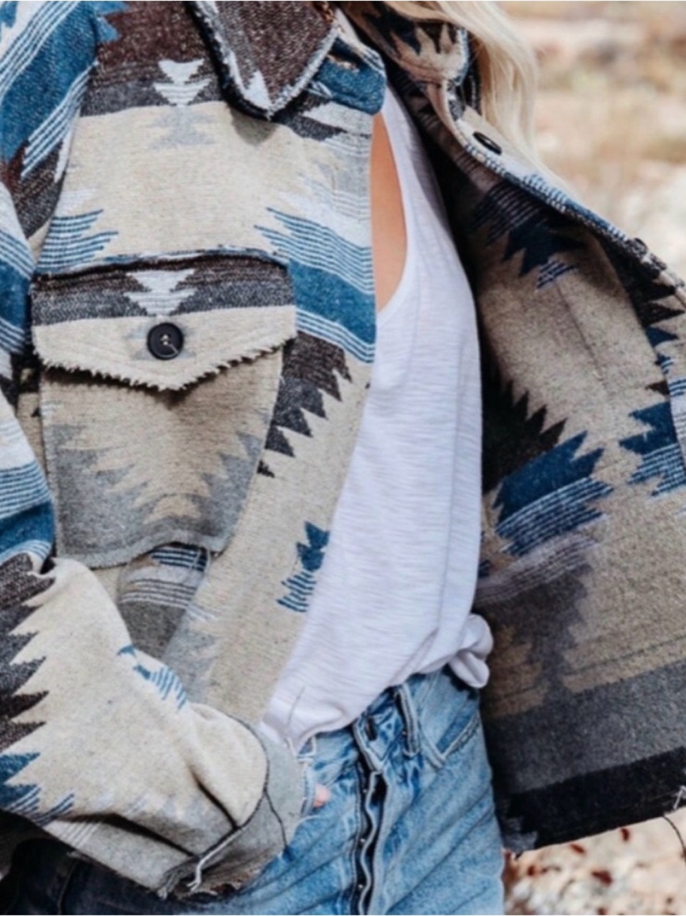 La Miel Aztec Tapestry Fringe Coat Southwest Size Large
